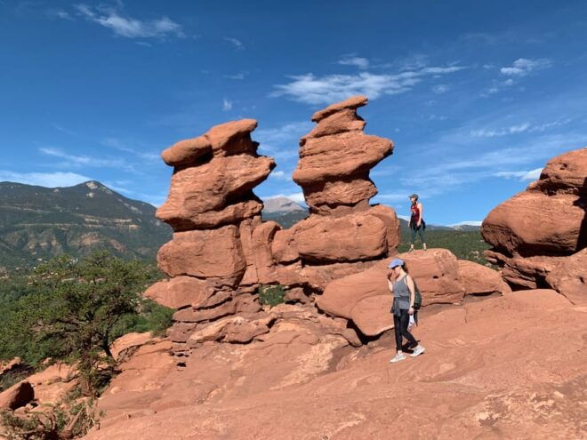 Colorado Springs: Garden of The Gods Classic Hiking Tour - Meeting and Getting There