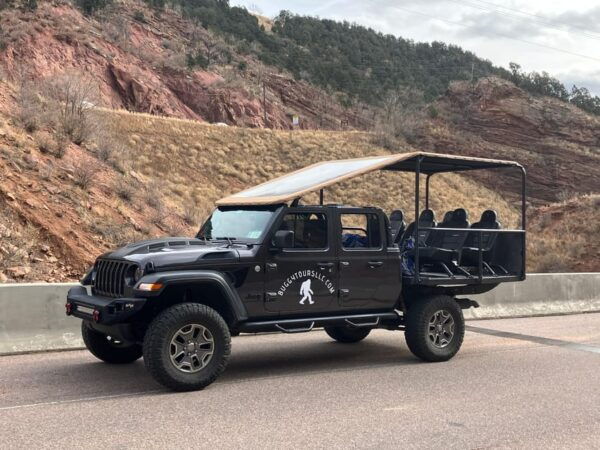 Colorado Springs: Garden of the Gods & Manitou Springs Tour - Scenic Drive Through Manitou Springs