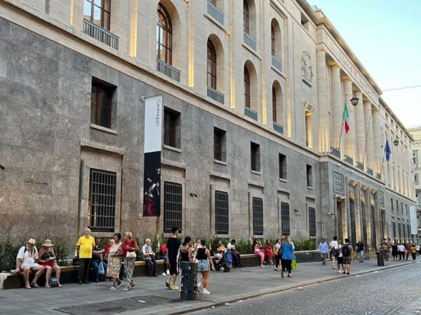 Colorful Stroll: Street Art, Naples - The Sum Up
