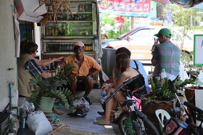 Colors of Damnoen Saduak From Bangkok - Directions to Damnoen Saduak