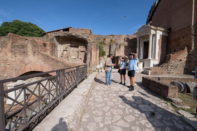 Colosseum 3-hour Private Walking tour - Frequently Asked Questions