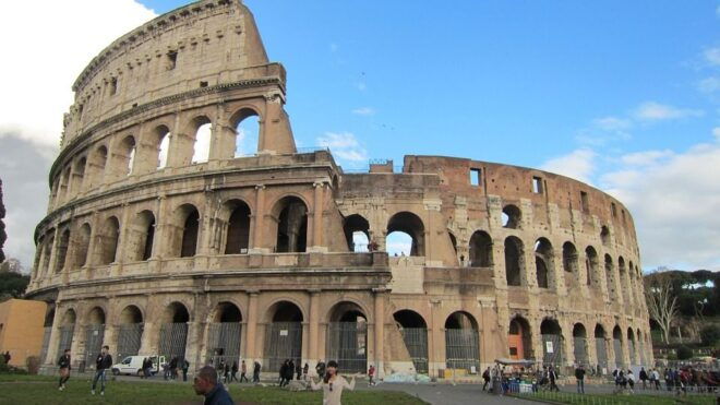 Colosseum and Ancient Rome Tour With Arena Floor Access - Experience Highlights