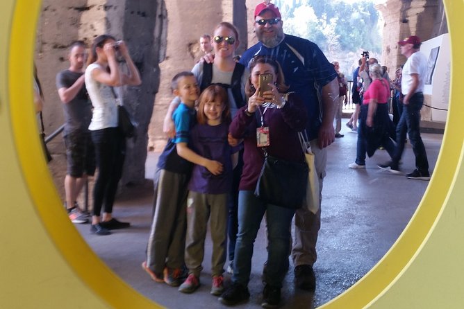 Colosseum and Roman Forum Private Tour Led by an Archaeologist - Overview of Colosseum and Roman Forum