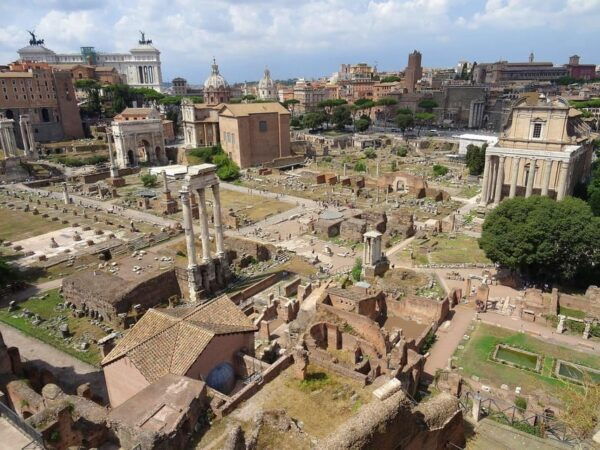Colosseum Arena Floor, Roman Forum & Palatine Hill Tour - Accessibility Considerations