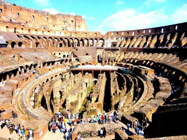 Colosseum & Arena: Forum Discovery - Directions