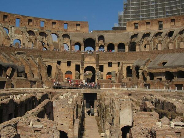 Colosseum & Arena: Forum Discovery - Discover More