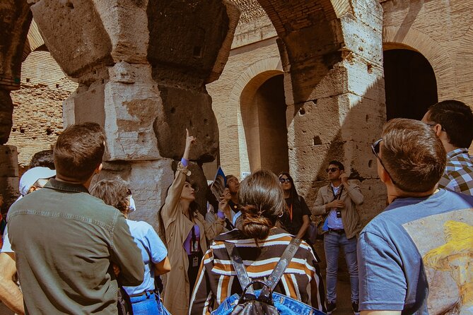 Colosseum Entrance & Spanish Guided Tour - Tour Itinerary