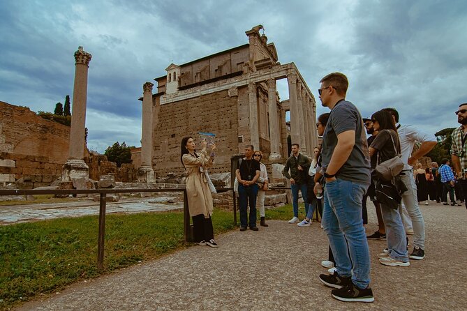 Colosseum Entrance & Spanish Guided Tour - Cancellation Policy
