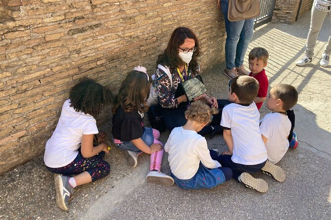 Colosseum Family-Friendly Guided Tour With Game  - Rome - Directions for Joining the Tour