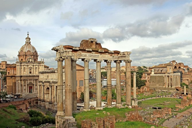 Colosseum, Forum and Palatine Hill Group Tour - Group Size and Accommodation