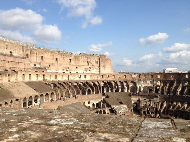 Colosseum, Forum & Palatine Hill Guided Walking Tour - Tour Experience