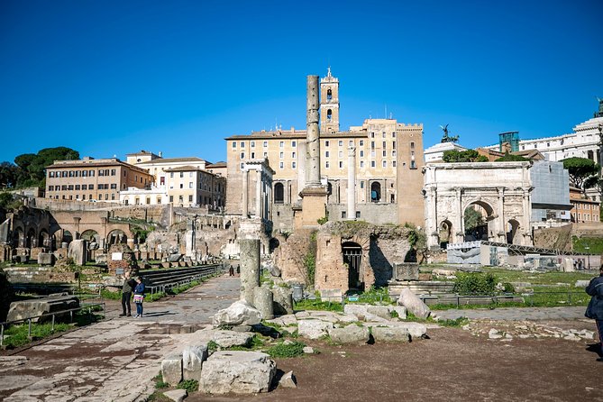 Colosseum, Roman Forum & Ancient Rome Skip the Line Access With a Local Guide - Operator
