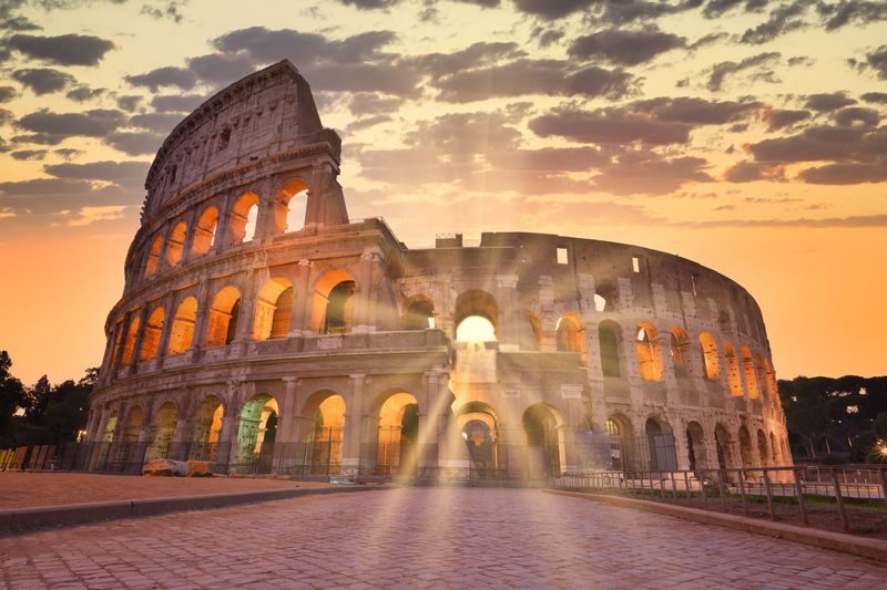 Colosseum, Roman Forum and Palatine Hill - Make the half-day comfortable