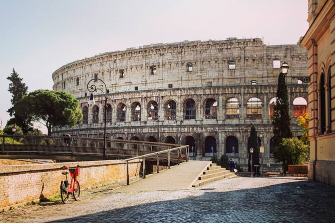 Colosseum Roman Forum and Palatine Hill Guided Tour - Tour Details
