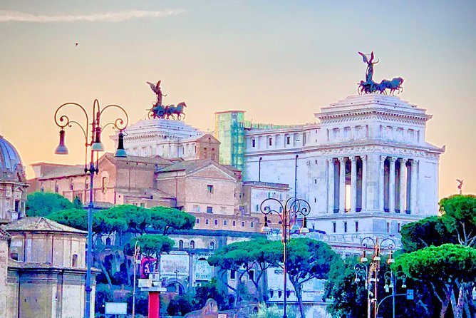 Colosseum, Roman Forum & Trajans Market Exterior Tour - Tour Staff and Arrival Instructions