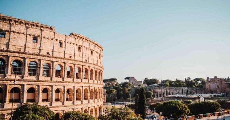 Colosseum & Rome: Romantic Walking Tour for Couples - Good To Know