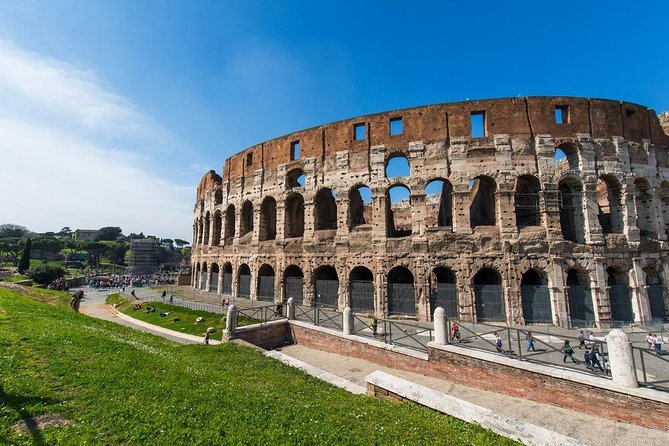 Colosseum Small Group Experience Official Guided Tour - Meeting and End Points Details