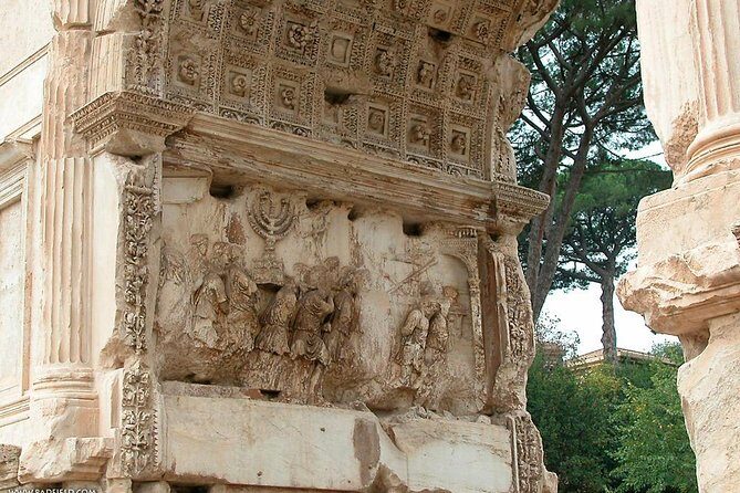 Colosseum Special Access on Arena Floor, Roman Forum and Palaces - Dive into the Ancient World with an Expert Guide