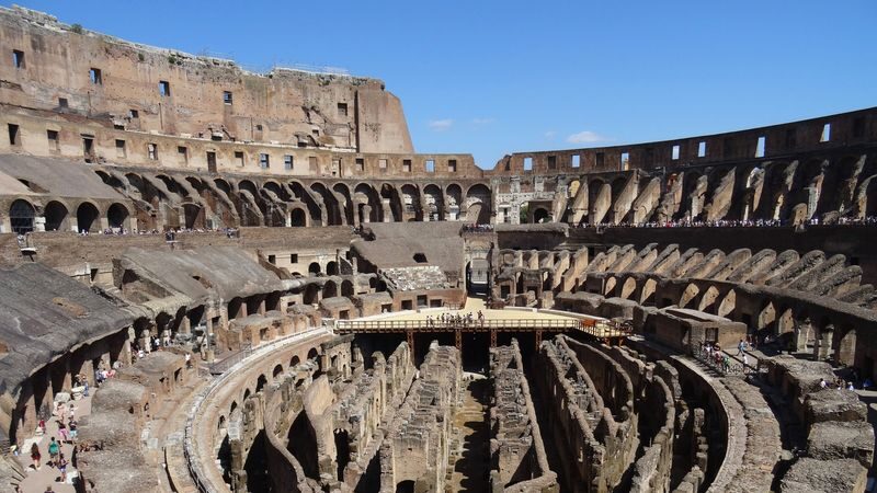 Colosseum ticket with AI guide app and 3D map in Rome - What the price buys, and who should choose it