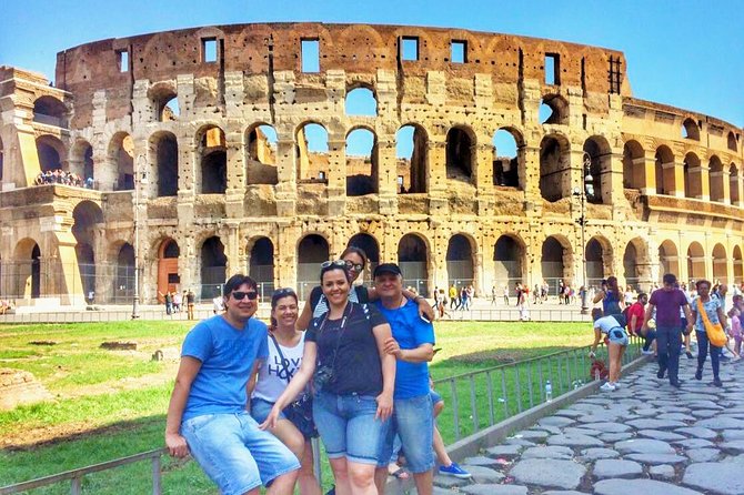 Colosseum Tour With Skip-The-Line Tickets & Lunch in a Theater of Ancient Rome - Meeting and Pickup Details