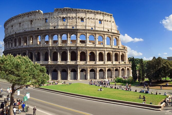 Colosseum Underground & Roman Forum: Exclusive Small Group Tour - Expert Tour Guides