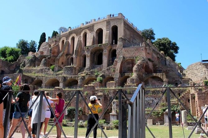 Colosseum Walking Tour With Roman Forum and Palantine Hill Access - Tour Duration and Entry Details