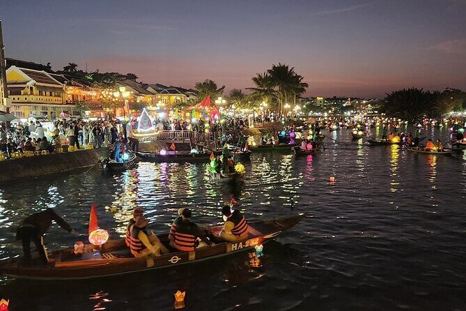 Colourful Evening Hoi An, Walking Tour, Boat Ride with Lanterns, Night Market - Introduction
