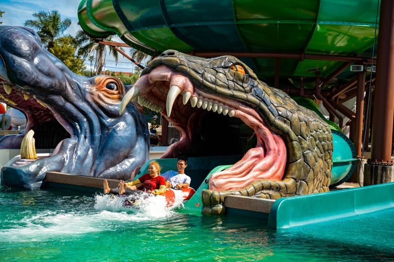 Columbia Pictures Aquaverse Waterpark Ticket in Pattaya - Ghostbusters, Jumanji and the bigger rides