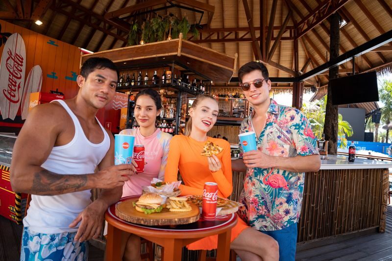 Columbia Pictures Aquaverse Waterpark Ticket in Pattaya - The real cost: ticket, food and comfort
