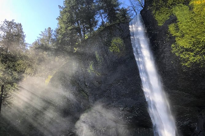 Columbia River Gorge Waterfalls & Mt Hood Tour From Portland, or - Expert Guides and Knowledgeable Staff