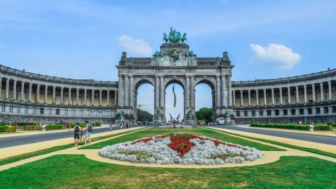 Combination Tour: Experience Brussels and Antwerp - Highlights in Antwerp
