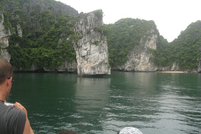 Combo: Bus Ha Noi to Cat Ba 1 Day Boat Trip, La Ha Bay, Ha Long Bay - Exploring the Stunning Beauty of Ha Long Bay