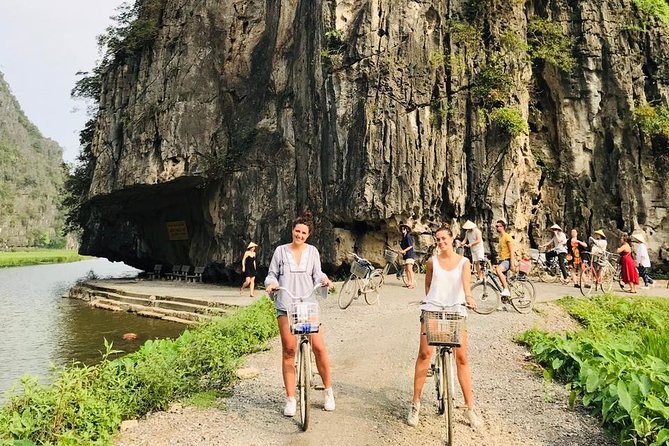 Combo Halong - Ninh Binh FREE Car to Airport - Tips for a Memorable Combo Halong - Ninh Binh Experience