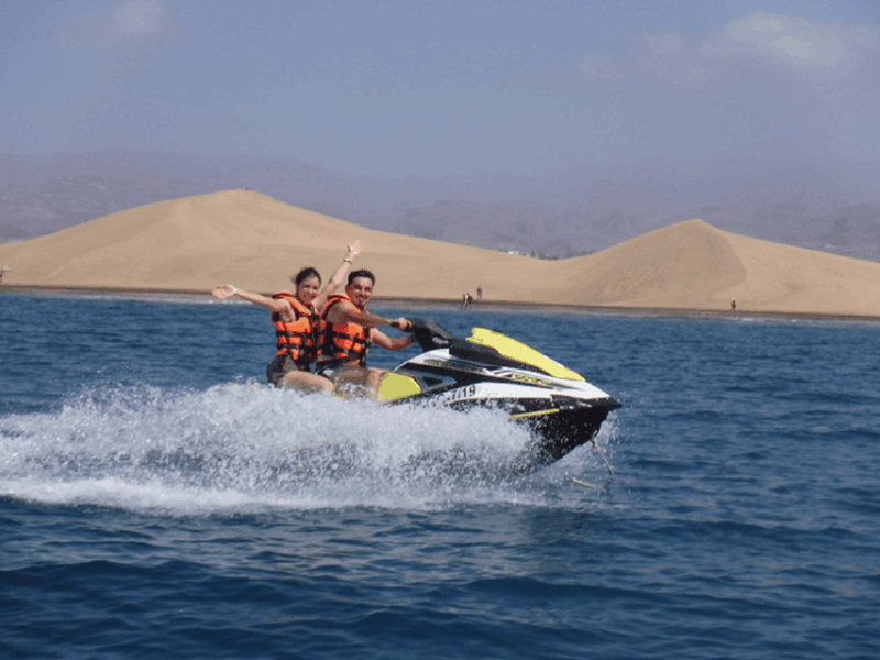 Combo: Rent E-Scooter+Optional Rent Jet Ski in Playa Ingles - Good To Know