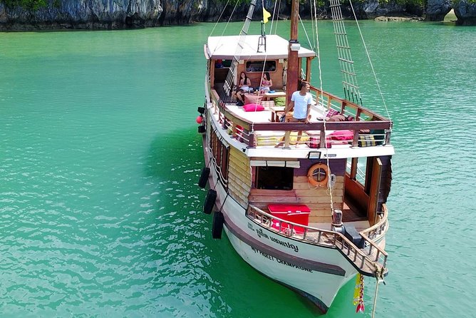 - Comfortable Boat for Cruising in Phang Nga Bay - the "Must-Do"! - Pickup and Transfer Details