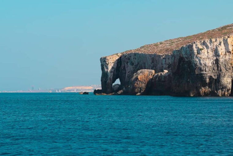 Comino: Blue Lagoon, Crystal Lagoon and Sea Caves Boat Tour - FAQ