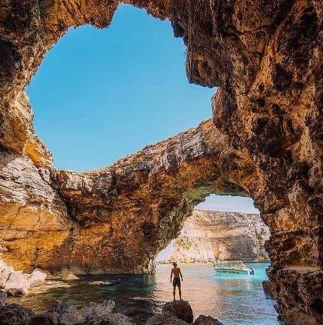 Comino & Gozo: Blue & Crystal Lagoons Cruise with Sea Caves - The Experience on Board