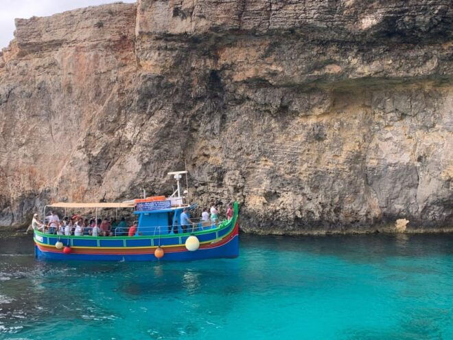 Comino: Private Boat Tour With Snorkeling Activities & Caves - Onboard Amenities