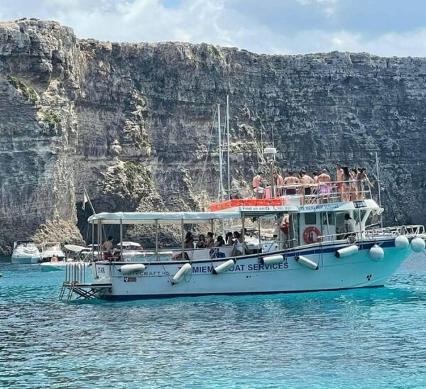 Comino: Private Boat Trips, Swimming Stops and Caves Tours - Booking and Confirmation