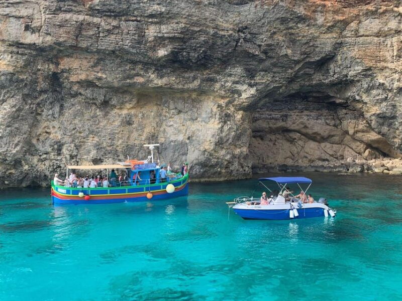 Comino: private charter to Crystal & Blue lagoon & Caves - Duration and Pricing