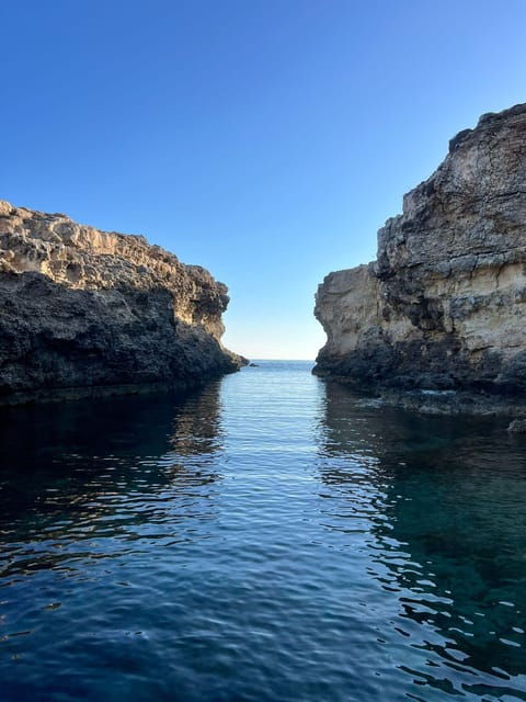 Comino: Private Charter to Crystal & Blue Lagoon & Caves - Meeting and Pickup Information