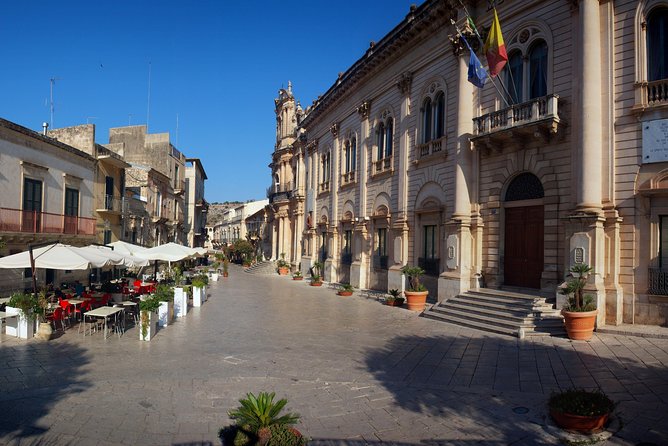 COMMISSIONER MONTALBANO Tour - Pricing and Cancellation Policy