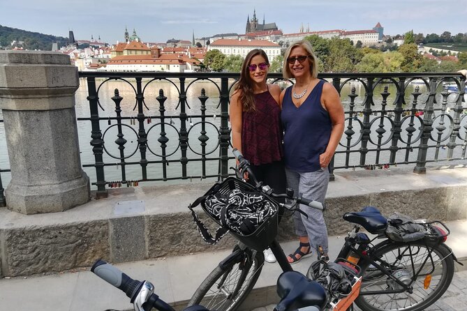 Communism and World War 2 Prague City Tour - Reviews and Ratings