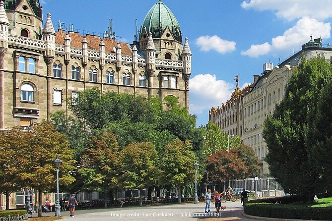 Communism in Budapest: Private Tour With House of Terror Museum - Additional Tips