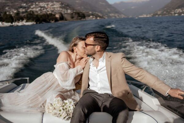 Como: Lake Como Private Sightseeing Boat Tour - Tips for a Memorable Experience