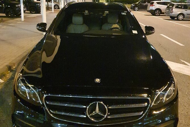 Como to Malpensa Airport Milan (MXP) - Departure Private Transfer - Traveling From Como to Malpensa Airport