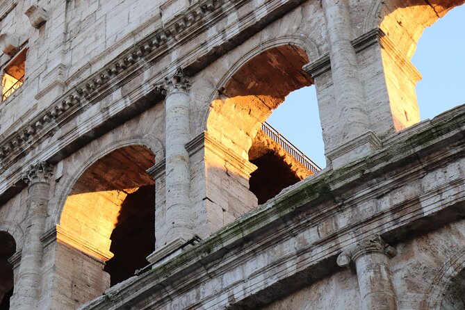 Complete Colosseum Tour With Palatine Hill and Roman Forum - Meeting and Pickup Details