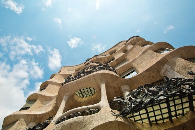 Complete Walking Tour of Barcelona - Cultural Experiences