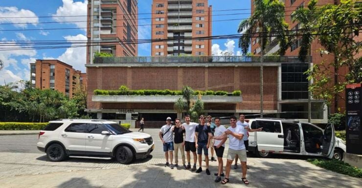 Comuna 13 Graffiti Tour (Private Tour With Transportation) - Graffiti Art Exploration