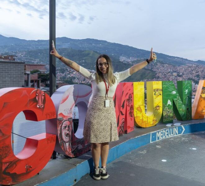 Comuna 13: Graffiti Tour With Tasting, Live Show, & Gallery - Tour Information